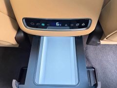 Denza BYD Denza D9 2025 DM-i Two-Wheel Drive Flagship Edition - ფოტო 15