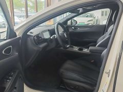 BYD Dolphin 06 DM-i Smart Drive 120KM Deluxe - ფოტო 8