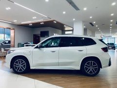 BMW iX1 2023 eDrive25L M Sport Package - ფოტო 13