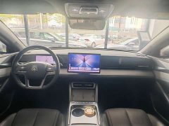 BYD Qin L EV 545KM Excellence Edition - ფოტო 11