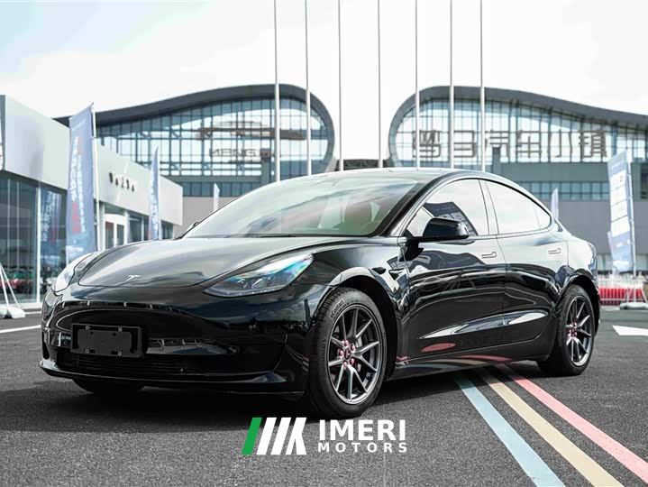 Tesla Model 3 Rear-Wheel Drive