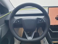 Tesla Model Y Rear-Wheel Drive - ფოტო 19