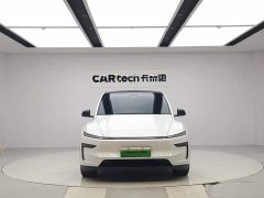 Tesla Model Y Rear-Wheel Drive - ფოტო 7