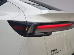 Tesla Model Y Rear-Wheel Drive - ფოტო 9