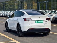 Tesla Model Y Long Range All-Wheel Drive - photo 7