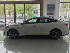 BYD Dolphin 06 DM-i Smart Drive 120KM Deluxe - ფოტო 7