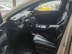 BYD Dolphin 06 DM-i Smart Drive 120KM Deluxe - ფოტო 9