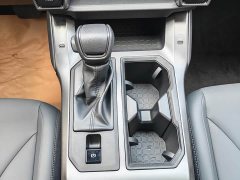 Toyota RAV4 Hybrid 2.0L FWD Elite - photo 16