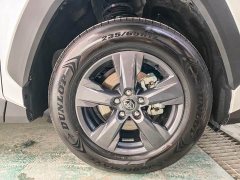 Toyota RAV4 Hybrid 2.0L FWD Elite - photo 19