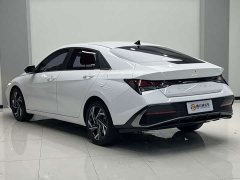 Hyundai Elantra 2023 1.5L CVT GLX Elite - ფოტო 15