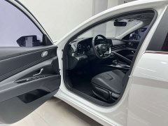 Hyundai Elantra 2023 1.5L CVT GLX Elite - ფოტო 5