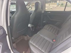 Volkswagen Touareg Sharp 1.5L Sharp Pro - ფოტო 8