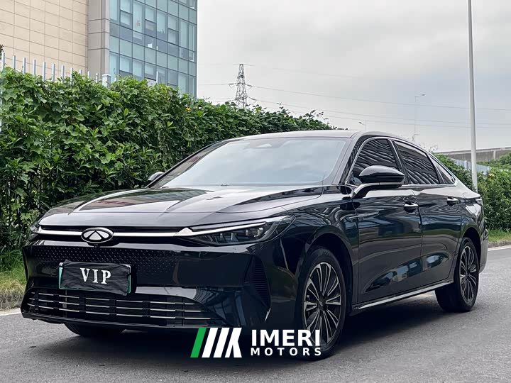Chery Fengyun A8 1.27L Voyager Deluxe - ავტომობილი ჩინეთიდან