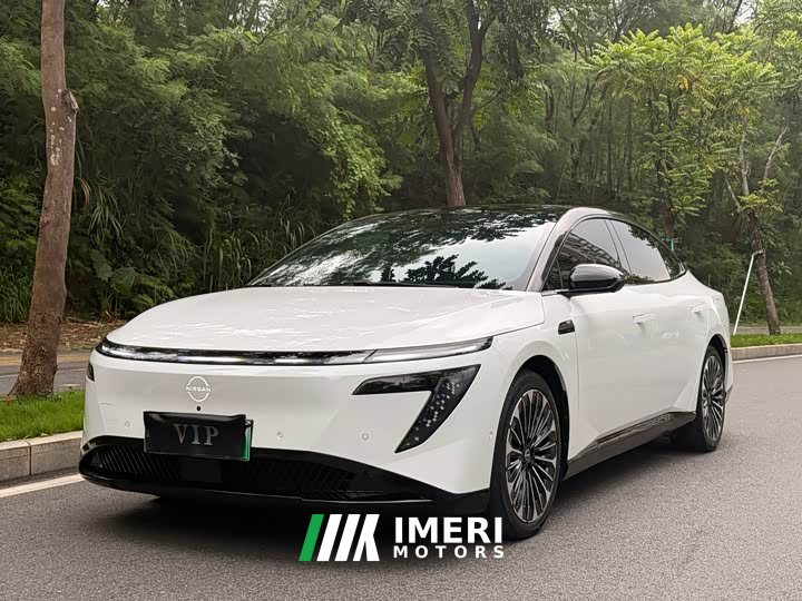 Nissan N7 625 Max - автомобиль из Китая