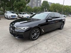 BMW 5 Series 525Li M Sport Package - ფოტო 1