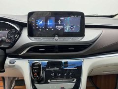 Buick GL8 Land Business Class 652T Luxury - ფოტო 17