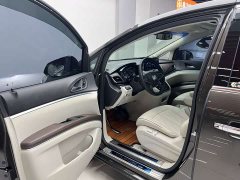 Buick GL8 Land Business Class 652T Luxury - ფოტო 7