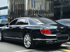 Bentley Flying Spur Plug-in Hybrid 2.9T V6 - ფოტო 8