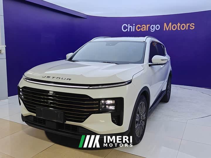 Jetour X70 PLUS 1.5T Luxury 5-Seater