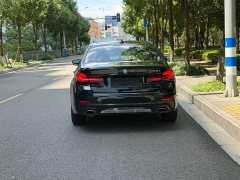 BMW 5 Series 525Li M Sport Package - ფოტო 5