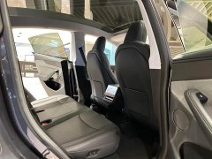 Tesla Model Y Rear-Wheel Drive Launch Edition - ფოტო 13