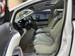 Buick GL8 Land Business Class 652T Luxury - ფოტო 9