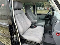 Toyota Land Cruiser (Import) LC76 4.0L Middle East Edition - ფოტო 14