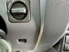 Toyota Land Cruiser (Import) LC76 4.0L Middle East Edition - ფოტო 15