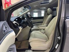 Buick GL8 2023 Land Executive Cabin 652T Luxury - ფოტო 9