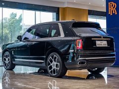 Rolls-Royce Cullinan 2018 Four-Seater - ფოტო 4