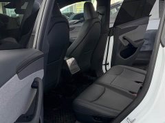 Tesla Model Y Rear-Wheel Drive - ფოტო 9