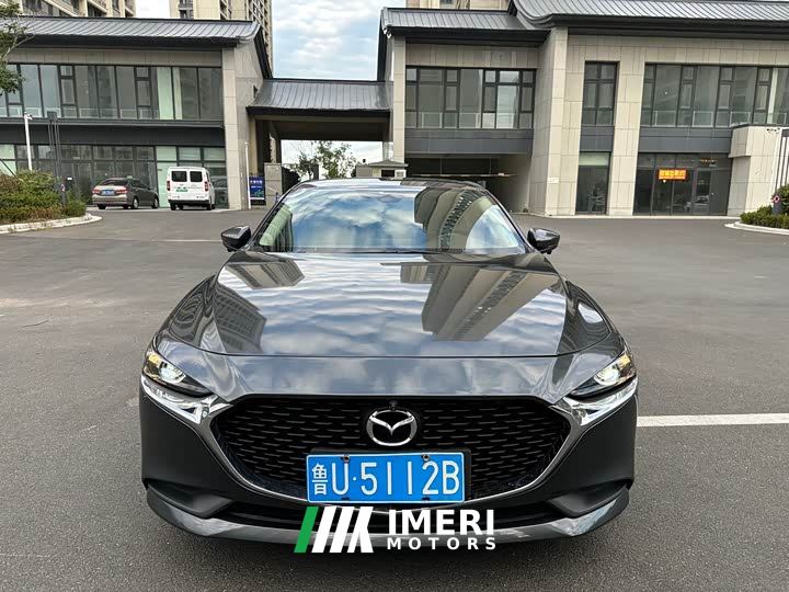Mazda3 Angkesaila 2.0L Automatic Elegant Edition