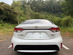 Toyota Corolla 1.8L CVT Luxury - ფოტო 8