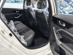 Nissan Eado 2023 PLUS 1.6L XL CVT Deluxe Edition - ფოტო 14