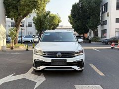 Volkswagen Tiguan L 2022 330TSI Automatic FWD R-Line Comfort Edition - ფოტო 2