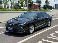 Toyota Camry 2.0L GVP Leading Edition - ფოტო 1