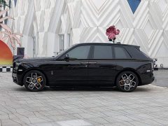Rolls-Royce Cullinan 2024 Black Badge - ფოტო 7