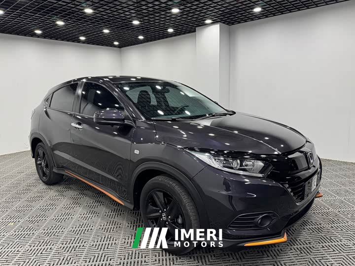 Honda Vezel 1.5L CVT Phantom Night Pioneer Edition