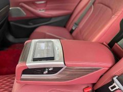 BMW 5 Series 530Li Luxury Edition Premium Package - ფოტო 8