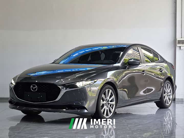 Mazda3 Axela 2.0L Automatic Premium Edition - автомобиль из Китая