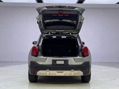 BMW 2024 Electric MINI ACEMAN SE Artist Edition - ფოტო 9