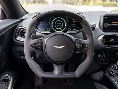 Aston Martin V8 Vantage 4.0T V8 F1 Edition Coupe - ფოტო 13