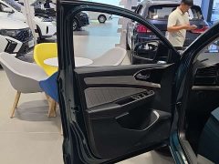 Volkswagen Jetta VS7 280TSI Automatic Glory Edition - ფოტო 8