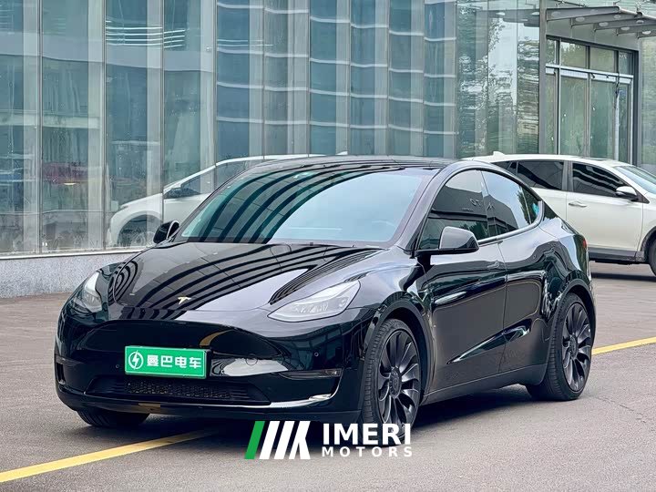 Tesla Model Y Performance All-Wheel Drive - ავტომობილი ჩინეთიდან