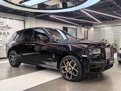 Rolls-Royce Cullinan 2020 Black Badge - фото 3