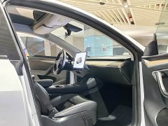 Tesla Model Y 2022 Facelift Rear-Wheel Drive - ფოტო 10