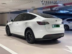 Tesla Model Y 2022 Facelift Rear-Wheel Drive - ფოტო 4