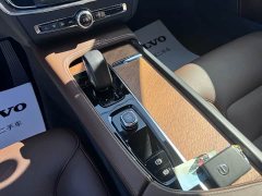Volvo S90 B5 Intelligent Luxury Edition - ფოტო 10