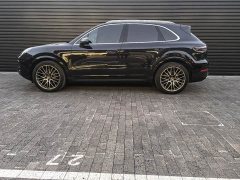 Porsche Cayenne 3.0T Platinum Edition - ფოტო 3