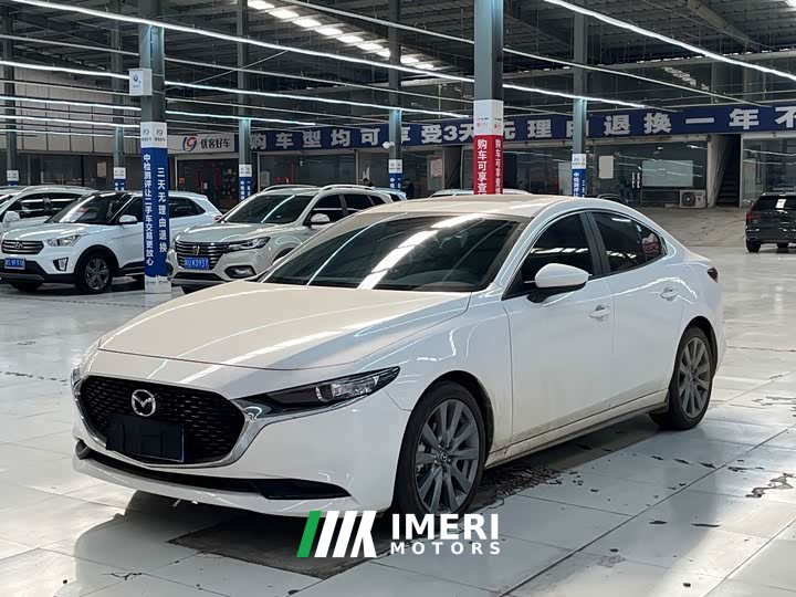 Mazda3 Axela 2.0L Automatic Brilliant Edition